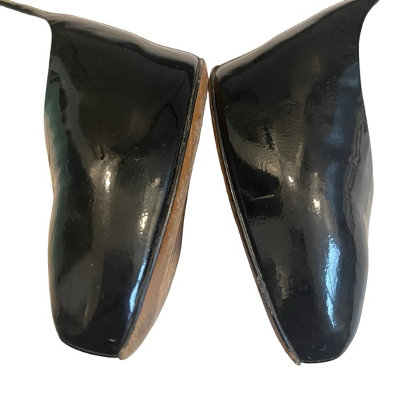 Moschino Cheap and Chic Black Patent Leather Mary Jane Pumps, Sz EU 40 - Picture 15 of 15